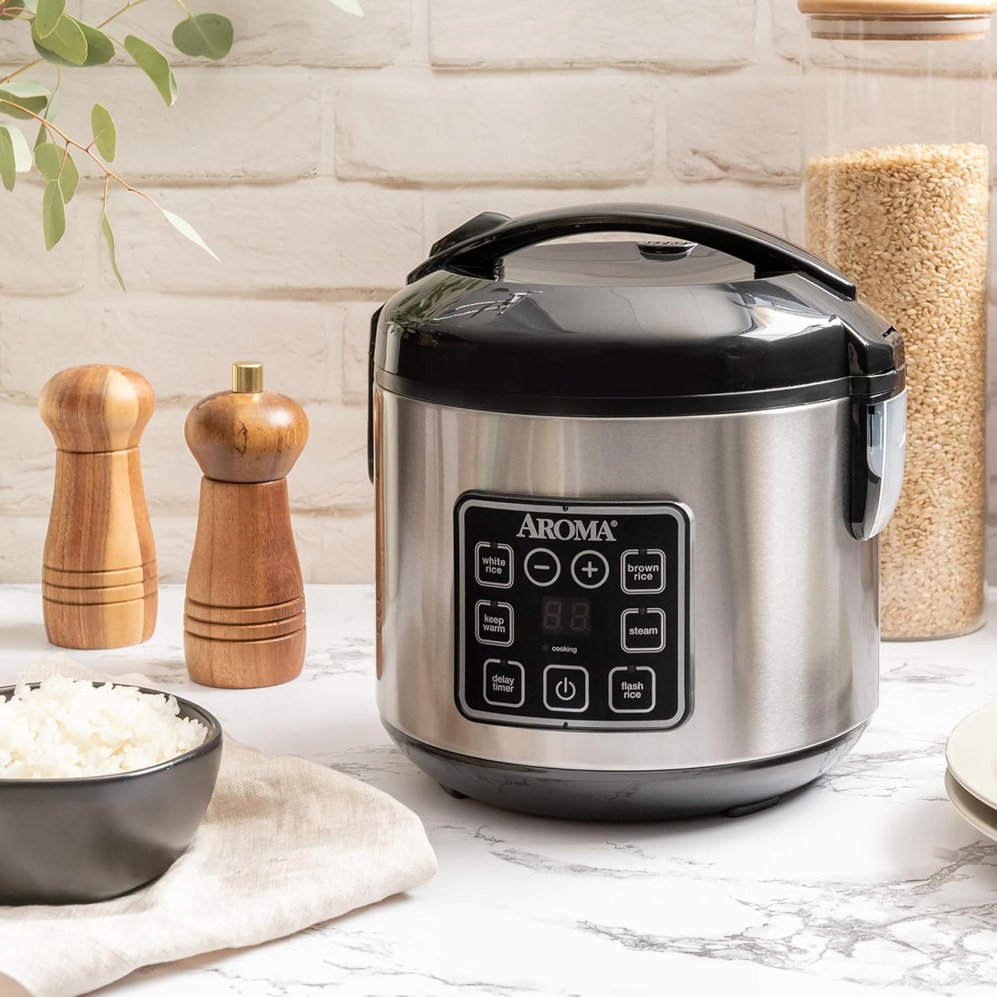 Digital Rice Cooker, 4-Cup (Uncooked) / 8-Cup (Cooked), Steamer, Grain Cooker, Multicooker, 2 Qt, Stainless Steel Exterior, ARC-914SBD